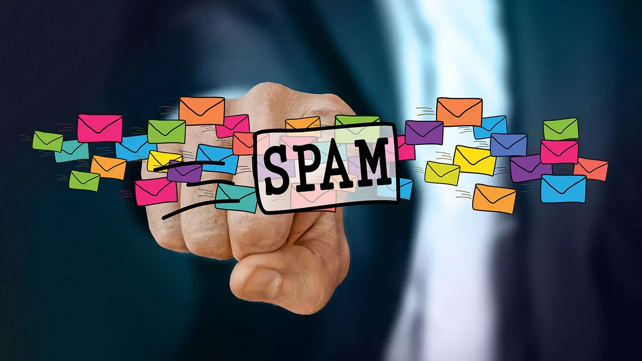 letter-g7682c4f14_1920-1280×720 Email marketing spam